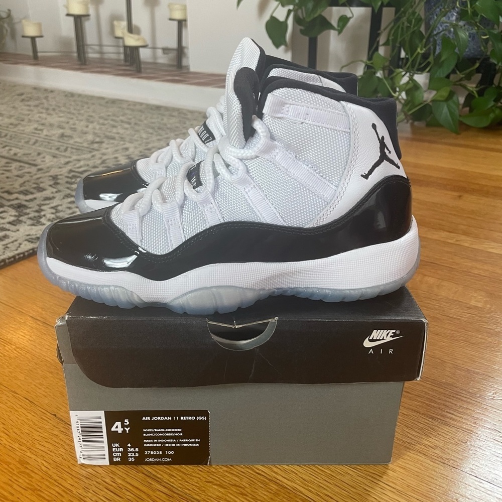 Air Jordan 11 Retro GS ‘Concord’ 2018